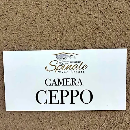 Hotel Masseria Spinale Wine